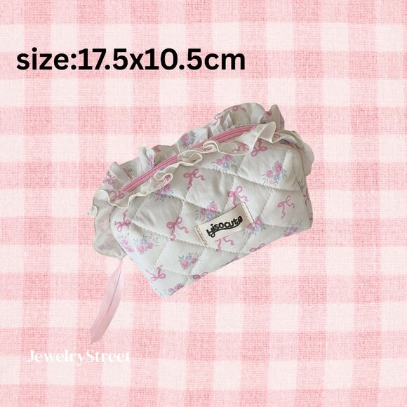 Floral Make up bag - Picture 1 of 2